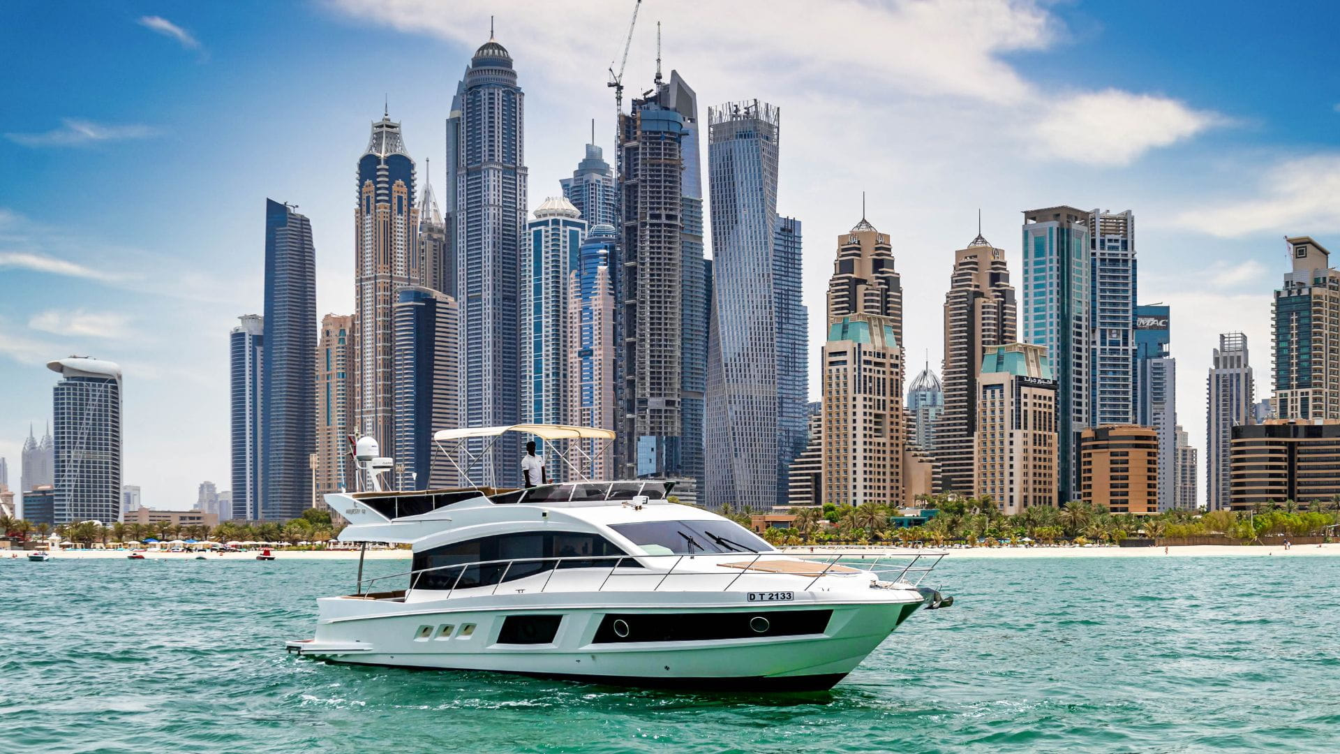 Why VIP Yacht Dubai Marina Is Perfect for Birthdays, Couples, and Groups