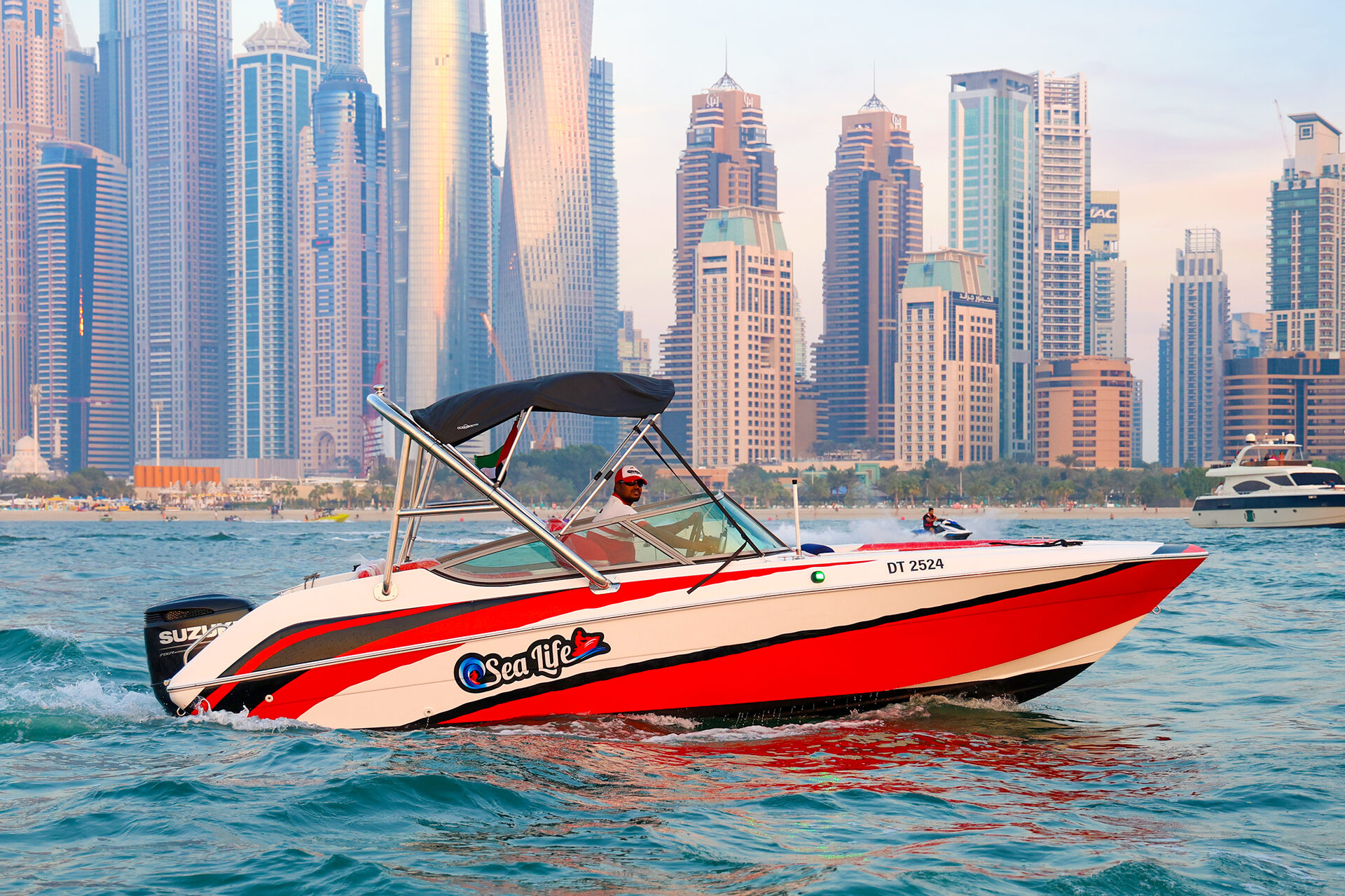 Speed boat tour Dubai | Water Sports Dubai Harbour | RIB Boat